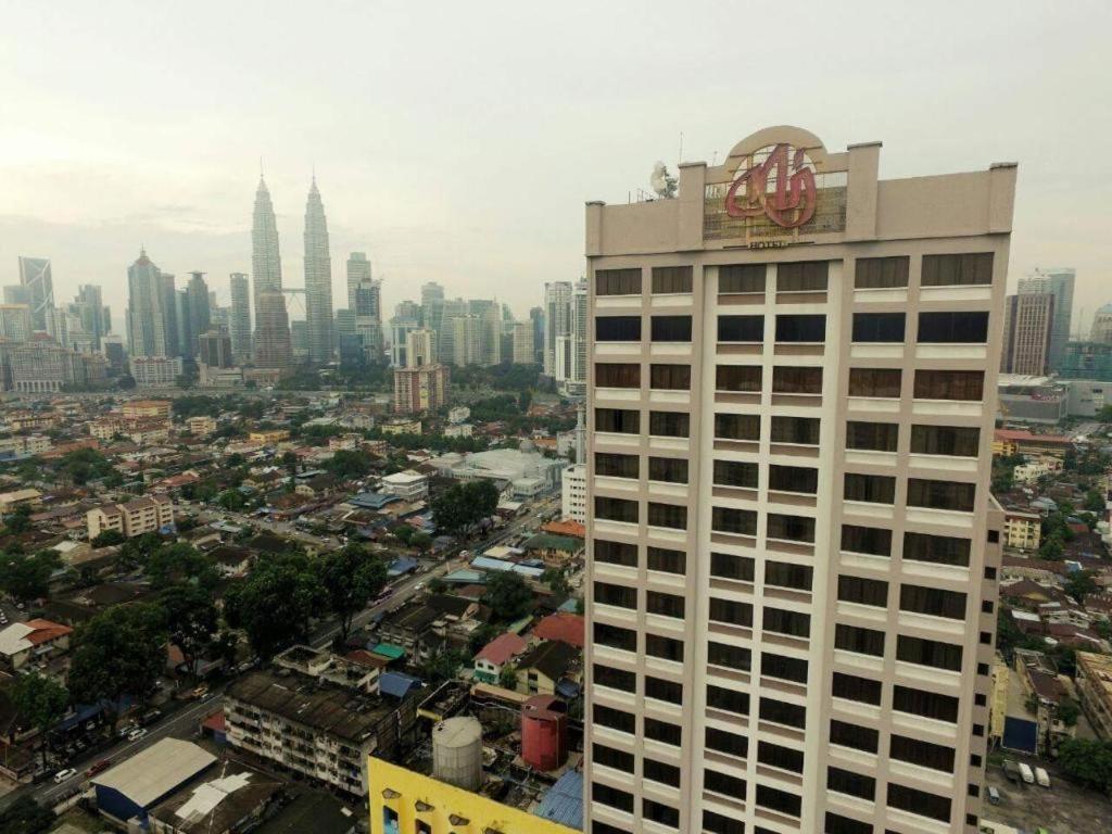 Kuala Lumpur International Hotel Esterno foto